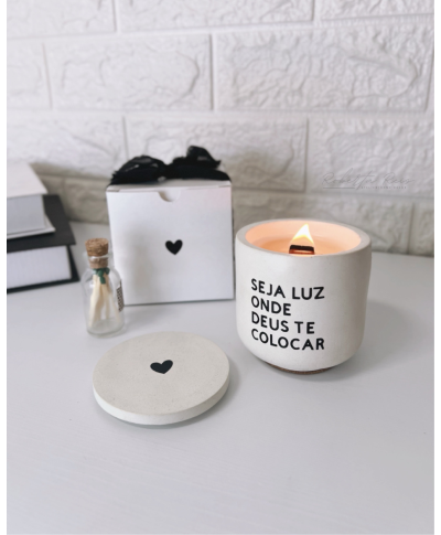 Vela Aromática no Pote Artesanal - Seja Luz