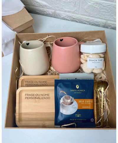 Kit Presente Casal Xícara Bojuda  com Pires Bambu Personalizado